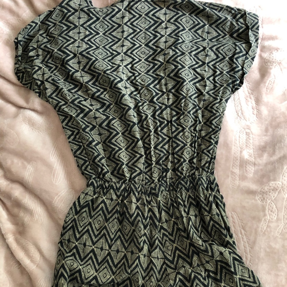 Forever 21 romper - Picture 2 of 3